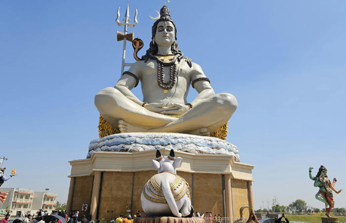 100 Shiva Quotes In Hindi: Threads of Life, Devotion, and Faith